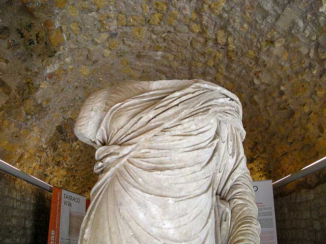 La Tecleta (Tarragona) es una escultura romana de más de 2000 años de antigüedad / Malouette 